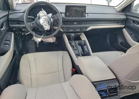 2025 Honda Accord Lx z USA, uszkodzony, nr VIN 1HGCY1F25SA056924